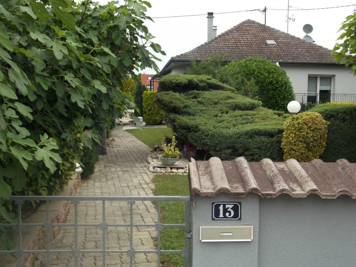 Eguisheim village préféré des français grand studio Extérieur photo